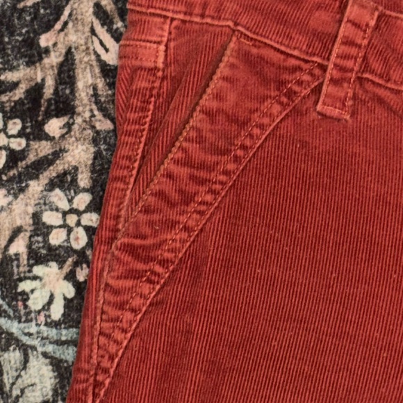 VINTAGE Levi Strauss Rust Corduroy Flare Pants - Misses Size 12 - Picture 5 of 7